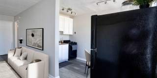 The Capri Apartments Gallery 10