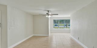 Fully Renovated Corner 2/1 Unit Gallery 22