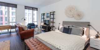 Elevate Lincoln Park Apartments Gallery 40