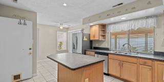 Charming 3-Bedroom Ranch in Quiet Chesapeake Cul-de-Sac Gallery 5