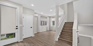 Modern 1-Year-Old Home in Central District w/ Private Rooftop Deck, Lower-Level Private Suite & Multi-Zone A/C Gallery 7