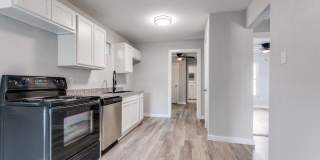 2017 Lyons Gallery 12