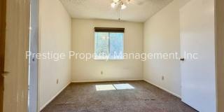 3/2 Beautiful Rita Ranch Home With Open Design!!! Gallery 23