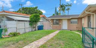 11381 SW 7th Ter 11381 SW 7th Ter Gallery 1
