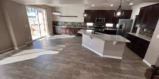 3 Bed 3 bath house in The Glen At Widefield! Gallery 9