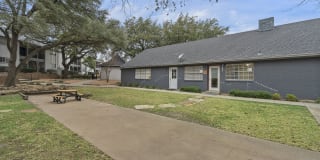 Royal Arms Gallery 7