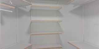 2044 MICHIGAN AVENUE NE Gallery 25