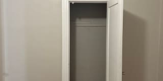 16 Evergreen Avenue Gallery 27