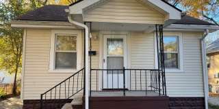 Charming 2bd/2ba Bungalow in Madison Heights Charming 2bd/2ba Bungalow in Madison Heights Gallery 1