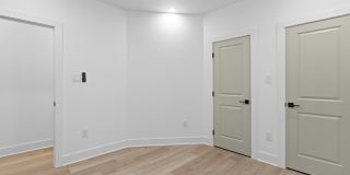 4503 North 19th Street - 2 Gallery 23