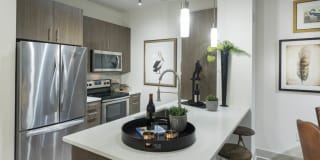 322 on North Broad Gallery 26