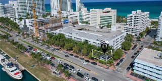 4332 Collins Ave Gallery 2