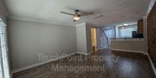 1215 Green Oaks Ln. Gallery 6