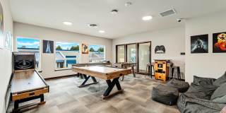 Pilchuck Village Gallery 18