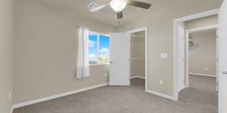 5430 Holding Avenue Gallery 29