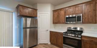 Spacious 4 Bedroom Townhome in Hurricane Heights! Gallery 28