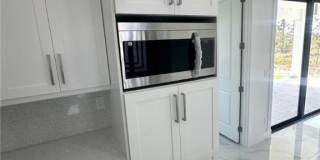 1022 Candlelight Drive Gallery 15