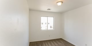 2241 South 85th Drive Gallery 14