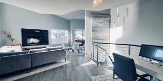 Mission Valley 2 Bedroom 2 1/2 Bath End Unit Townhome Gallery 7