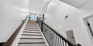 215 N Sarah Street Gallery 29