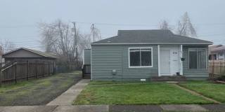 3-Bedroom 2-Bathroom home in Springfield Gallery 1