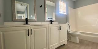 Audrey Garden Apartments Gallery 15
