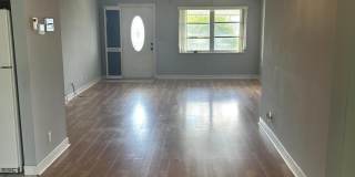 1310 SW 18th Court Gallery 5