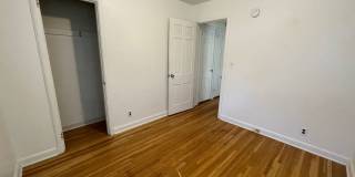 Four Bedroom Two Bath House - Great Location! Gallery 15