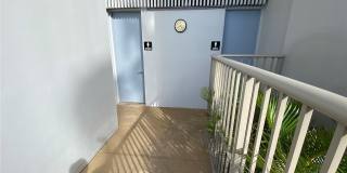 2825 S King Street Gallery 22