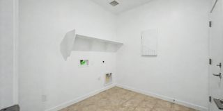 10519 W Atlantis Way Gallery 32