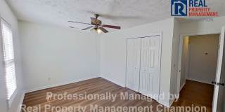 Freshly Updated 3 BD/2 BA Home with Garage, Fenced Yard Near Smith Creek Park Gallery 18