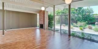 Wonderful Atrium Eichler in the Heart of Greenmeadow Gallery 6