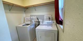 509 E 1st- 3 bedroom single story house Gallery 12