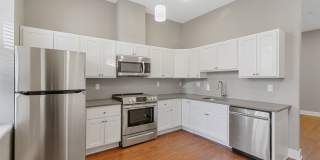 170 West Washington Gallery 17