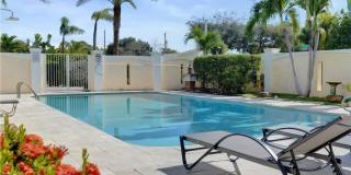 911 N Federal Highway Gallery 16