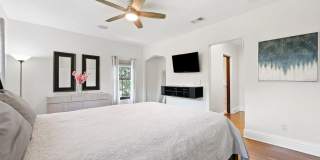 4555 W SWANN AVENUE Gallery 54