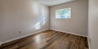 3BR/2BA House in Northwood - available NOW! Gallery 19