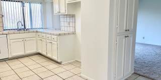 Single Level with Nature Reserve Views! Single Level with Nature Reserve Views! Gallery 10