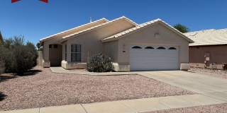 Discover Modern Comfort at 7078 W. Hunnington Drive Discover Modern Comfort at 7078 W. Hunnington Drive Gallery 1