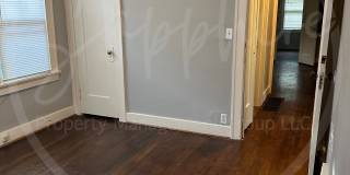 2404 East 67th Terrace Gallery 27