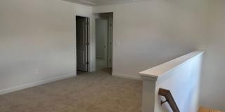 424 Luna Lane Gallery 16