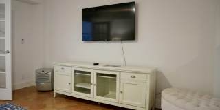 235 Sunrise Avenue Gallery 14