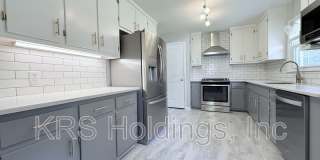 1512 Basewood Drive Gallery 13