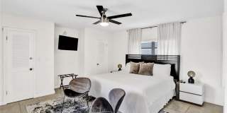 631 Oleander Drive Gallery 23