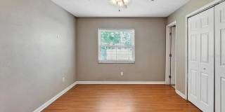 120 BENT OAK Court Gallery 14