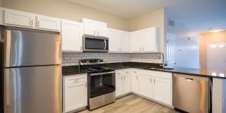 Traditions at Slate Ridge Gallery 1