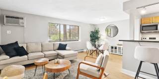 The Flats at Fox Hill Gallery 4