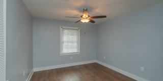 Beautiful 3 Bedroom 3 Bathroom Home Now Avaialble! Gallery 18