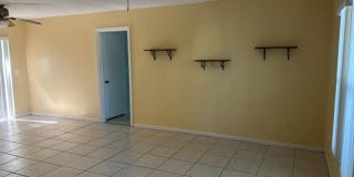 3/2 available now! Welcome home! Gallery 39
