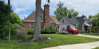 2400 Hillview Avenue Gallery 3